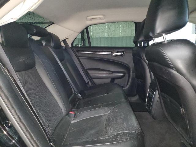 Photo 10 from auction – 2018 CHRYSLER 300 LIMITE with VIN 2C3CCAEG0JH137215