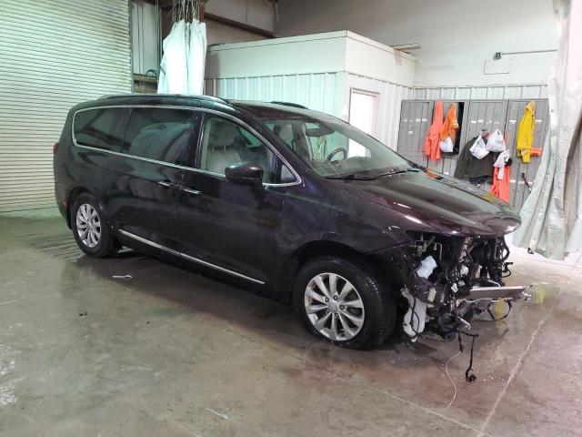 Photo 4 from auction – 2018 CHRYSLER PACIFICA T with VIN 2C4RC1BG7JR204381