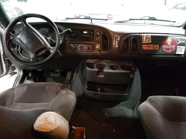 Photo 8 from auction – 2001 DODGE RAM WAGON with VIN 2B4JB25Y11K526921