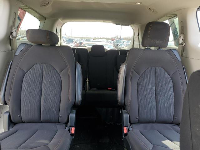 Photo 10 from auction – 2017 CHRYSLER PACIFICA T with VIN 2C4RC1DG7HR521598