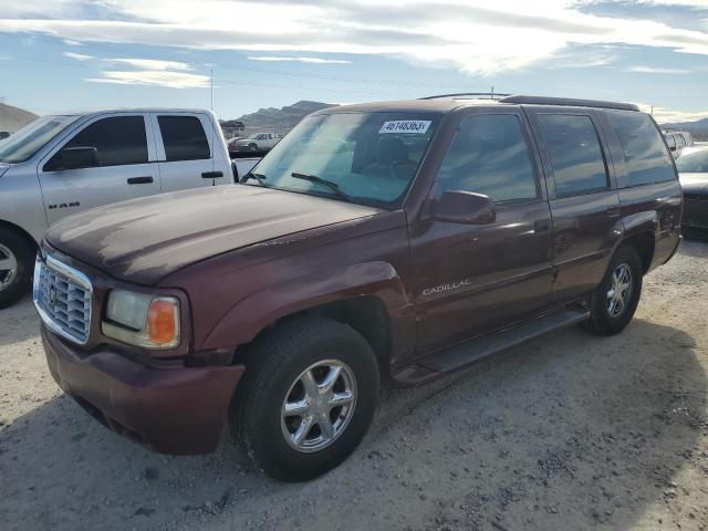 CADILLAC ESCALADE 2000 with VIN 1GYEK13R7YR111386 - Photo from auction