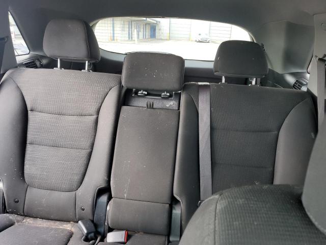 Photo 10 from auction – 2015 KIA SORENTO LX with VIN 5XYKTDA73FG624879