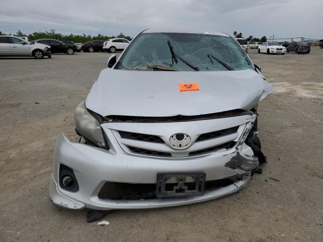 Photo 5 from auction – 2013 TOYOTA COROLLA S with VIN 2T1BU4EE5DC973993