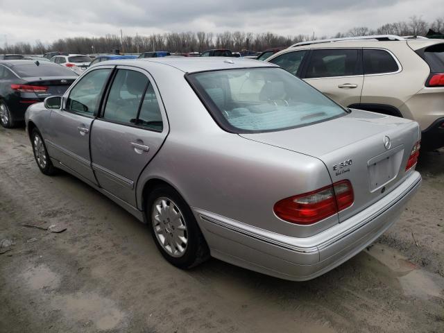 Photo 2 from auction – 2001 MERCEDES-BENZ E 320 with VIN WDBJF65J71B196238