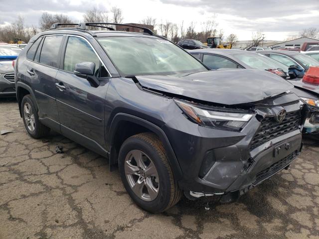 Photo 4 from auction – 2023 TOYOTA RAV4 XLE with VIN JTMP1RFV1PD094704