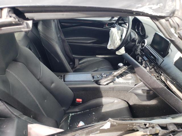 Photo 10 from auction – 2020 MAZDA MX-5 MIATA with VIN JM1NDAM72L0411136