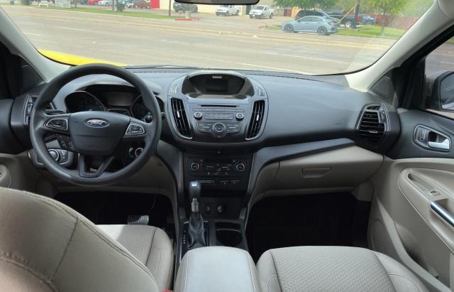 Photo 9 from auction – 2017 FORD ESCAPE SE with VIN 1FMCU0GD8HUC49995