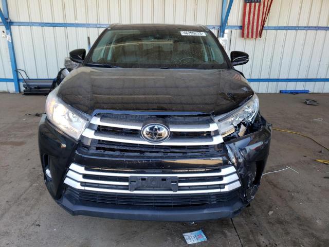 Photo 5 from auction – 2018 TOYOTA HIGHLANDER with VIN 5TDJZRFH6JS533786