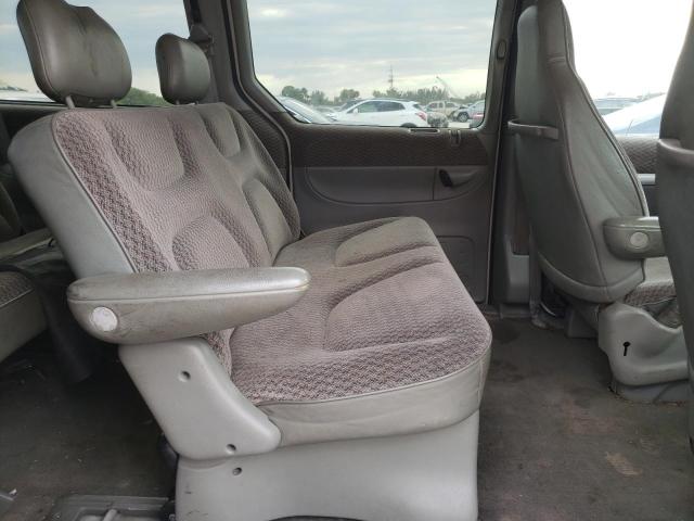 Photo 11 from auction – 2000 DODGE GRAND CARA with VIN 2B4GP44G7YR782174