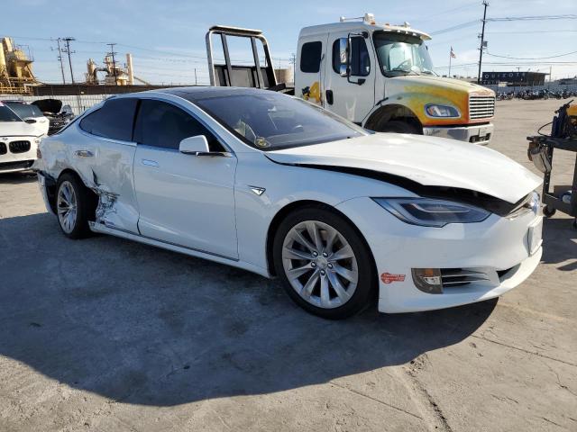 Photo 4 from auction – 2016 TESLA MODEL S with VIN 5YJSA1E11GF152927
