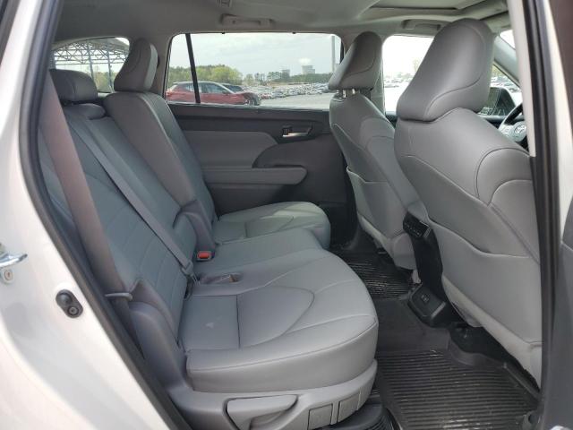 Фото 11 с аукциона – 2021 TOYOTA HIGHLANDER с VIN 5TDHBRCH7MS036404