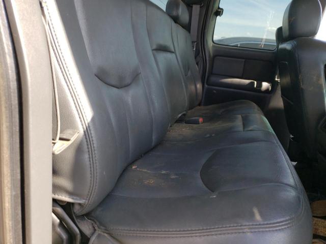 Photo 10 from auction – 2004 CHEVROLET SILVERADO with VIN 1GCEK19T94E204954