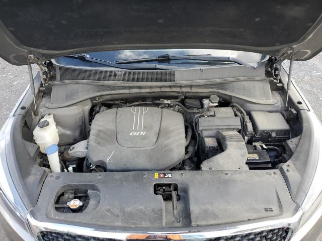 Photo 12 from auction – 2016 KIA SORENTO LX with VIN 5XYPG4A56GG130557