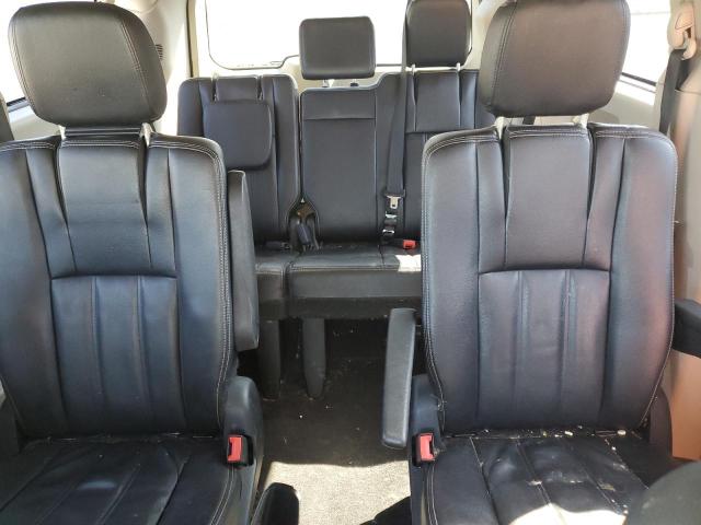 Photo 10 from auction – 2014 CHRYSLER TOWN & COU with VIN 2C4RC1BG4ER348511