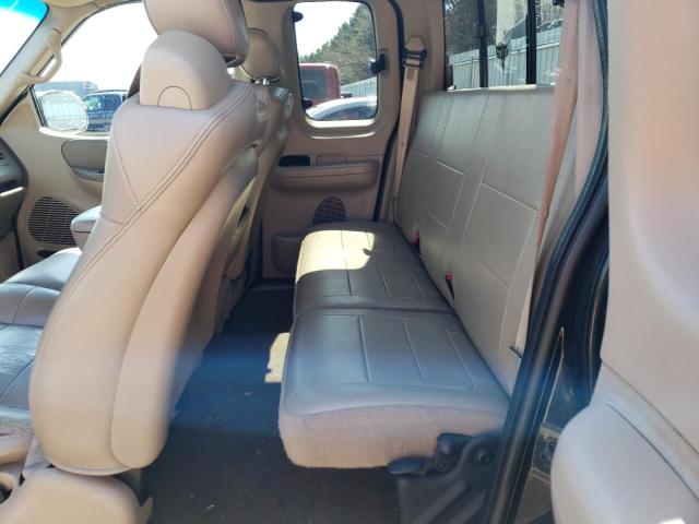 Photo 10 from auction – 2002 FORD F150 with VIN 1FTRX18W02KA93904