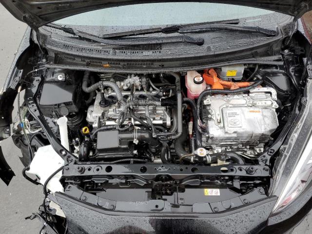 Photo 11 from auction – 2018 TOYOTA PRIUS C with VIN JTDKDTB30J1615150