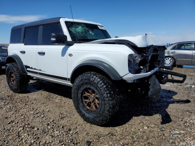 Foto 4 de la subasta – 2022 FORD BRONCO BAS con VIN 1FMEE5DPXNLA90044