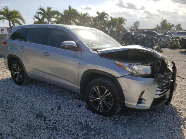 Photo 4 from auction – 2018 TOYOTA HIGHLANDER with VIN 5TDZARFH2JS037166