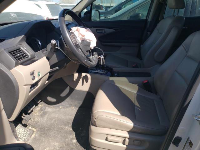 Photo 7 from auction – 2016 HONDA PILOT TOUR with VIN 5FNYF6H90GB042302