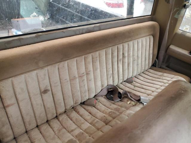 Photo 10 from auction – 1993 CHEVROLET GMT-400 C1 with VIN 2GCEC19K3P1188809