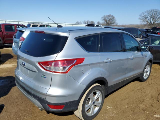Photo 3 from auction – 2015 FORD ESCAPE SE with VIN 1FMCU9GX0FUB65715