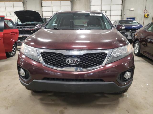 Photo 5 from auction – 2011 KIA SORENTO EX with VIN 5XYKU3A10BG020011