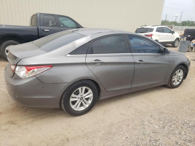 Photo 3 from auction – 2012 HYUNDAI SONATA GLS with VIN 5NPEB4AC1CH360403