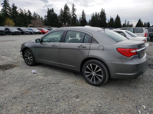 Photo 2 from auction – 2013 CHRYSLER 200 LIMITE with VIN 1C3CCBCG2DN580518