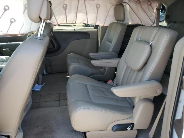 Photo 11 from auction – 2014 CHRYSLER TOWN & COU with VIN 2C4RC1BG9ER280108