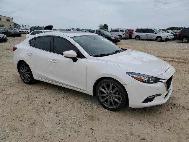 Photo 4 from auction – 2018 MAZDA 3 TOURING with VIN 3MZBN1V31JM252788