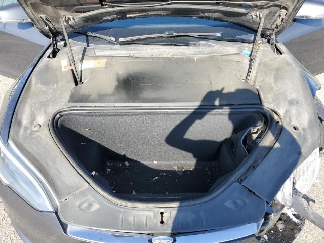 Photo 11 from auction – 2016 TESLA MODEL S with VIN 5YJSA1E18GF152911