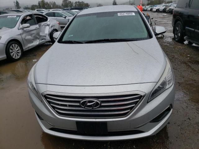 Photo 5 from auction – 2017 HYUNDAI SONATA SE with VIN 5NPE24AF1HH440625