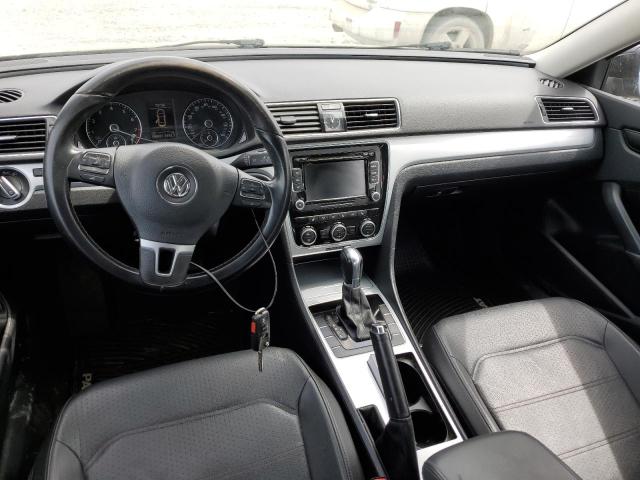 Photo 8 from auction – 2012 VOLKSWAGEN PASSAT SE with VIN 1VWBH7A37CC064037