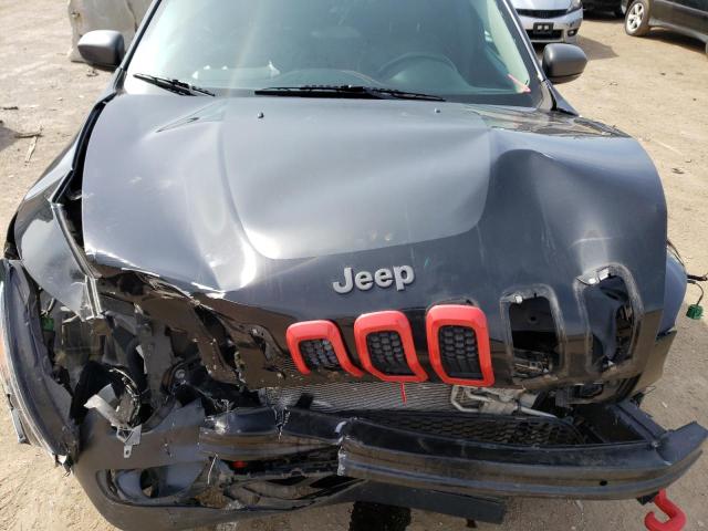 Photo 11 from auction – 2018 JEEP CHEROKEE T with VIN 1C4PJMBX6JD522543