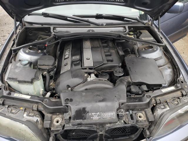 Photo 11 from auction – 2004 BMW 325 XI with VIN WBAEU33484PM61080