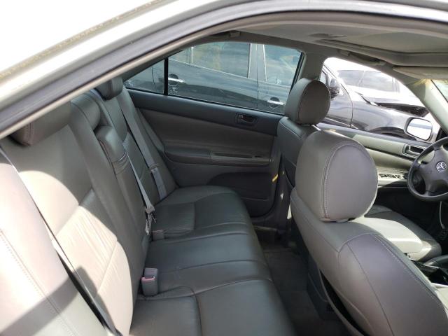 Photo 10 from auction – 2004 TOYOTA CAMRY LE with VIN 4T1BE32K04U920439