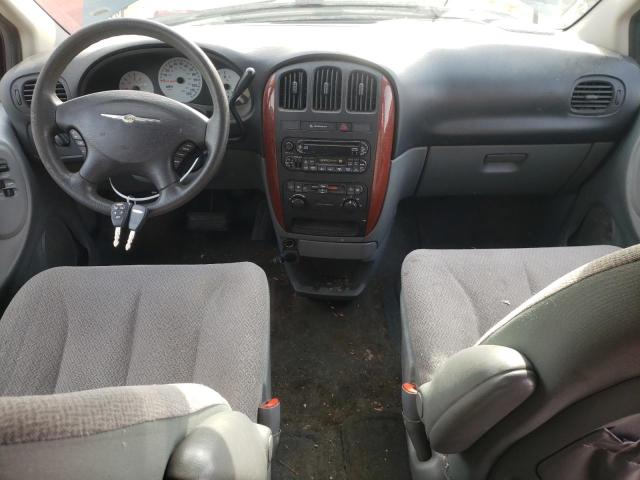 Photo 8 from auction – 2007 CHRYSLER TOWN & COU with VIN 1A4GJ45RX7B163676