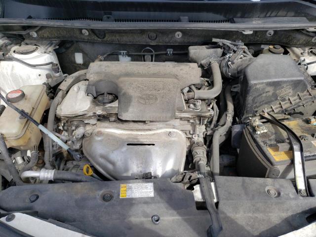 Photo 12 from auction – 2015 TOYOTA RAV4 XLE with VIN JTMRFREV5FD140044