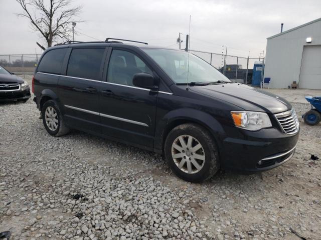 Photo 4 from auction – 2016 CHRYSLER TOWN & COU with VIN 2C4RC1BG2GR240035
