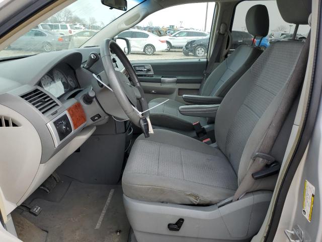 Photo 7 from auction – 2008 CHRYSLER TOWN & COU with VIN 2A8HR54P58R141671