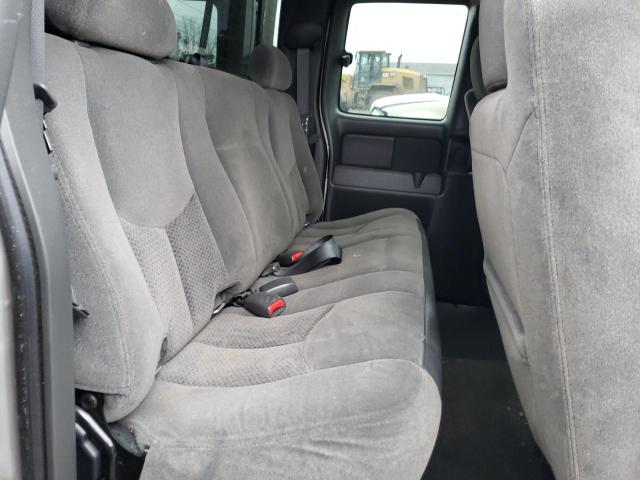 Photo 10 from auction – 2005 CHEVROLET SILVERADO with VIN 2GCEK19B251311256