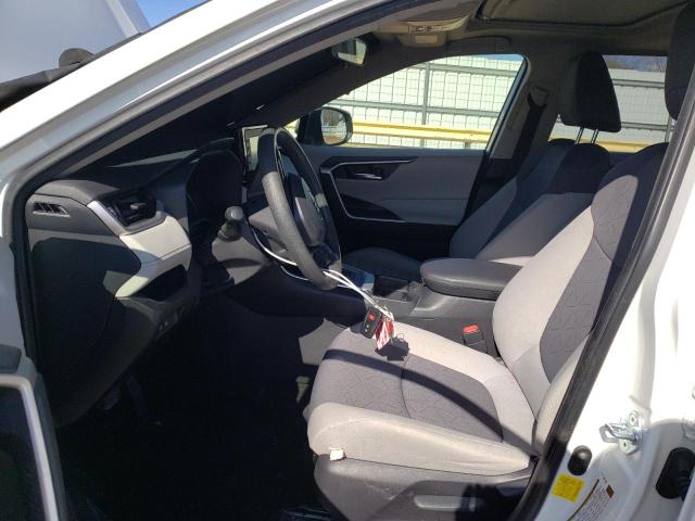 Photo 7 from auction – 2019 TOYOTA RAV4 XLE with VIN JTMP1RFV3KD009970