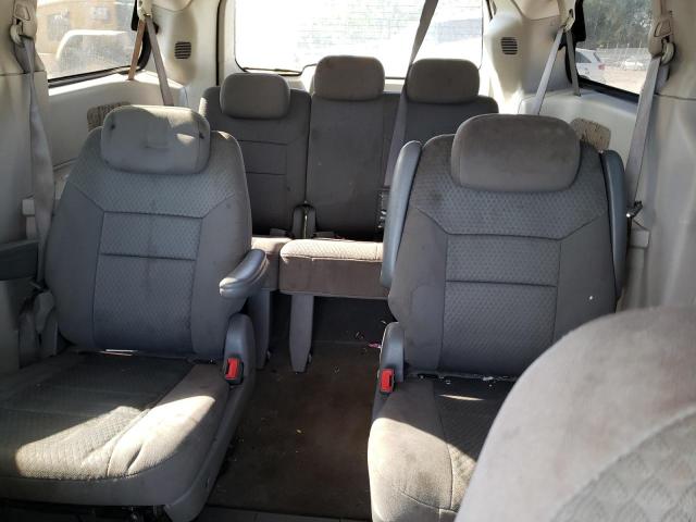 Photo 10 from auction – 2010 CHRYSLER TOWN & COU with VIN 2A4RR2D18AR365927