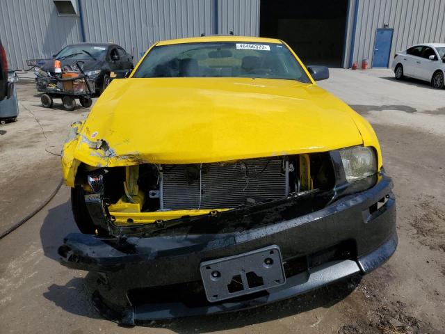 Photo 5 from auction – 2005 FORD MUSTANG with VIN 1ZVFT80N155135944