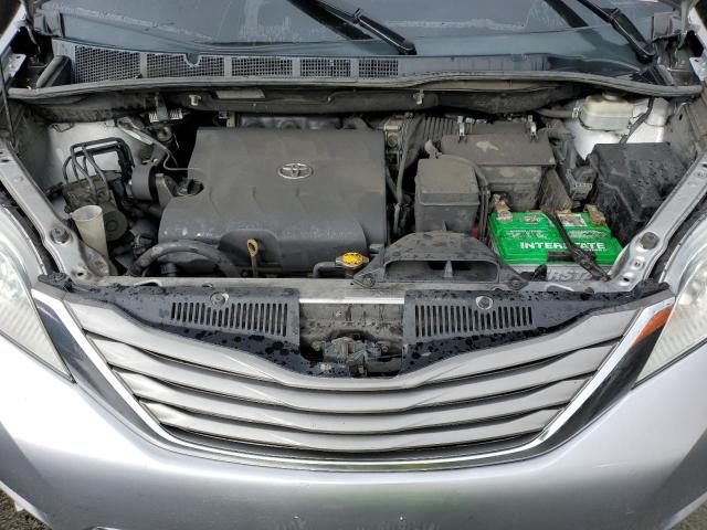 Photo 12 from auction – 2011 TOYOTA SIENNA XLE with VIN 5TDYK3DC5BS104261