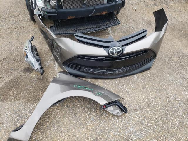 Photo 12 from auction – 2017 TOYOTA COROLLA L with VIN 5YFBURHE0HP699388