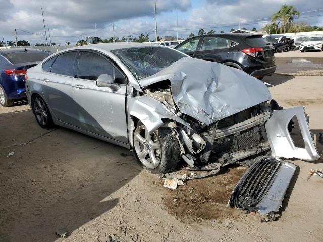 Photo 4 from auction – 2016 FORD FUSION SE with VIN 3FA6P0HD7GR248095