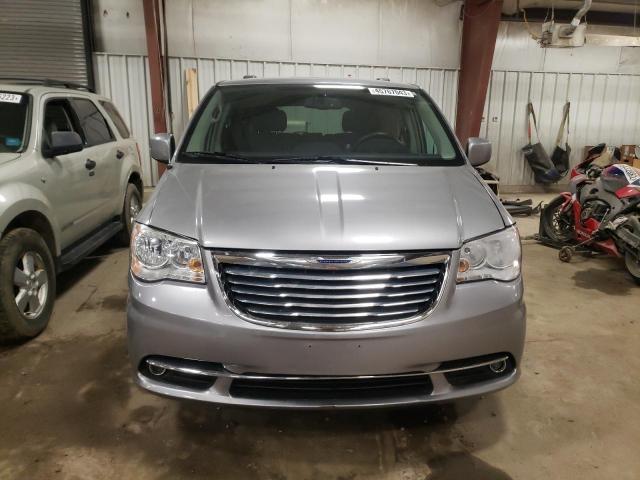 Photo 5 from auction – 2013 CHRYSLER TOWN & COU with VIN 2C4RC1BG0DR743851
