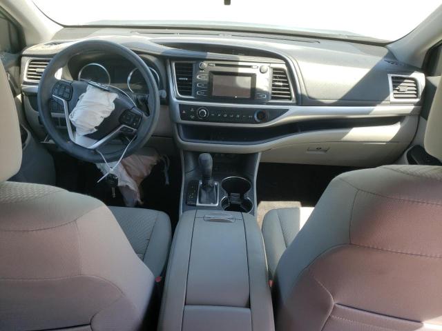 Photo 8 from auction – 2019 TOYOTA HIGHLANDER with VIN 5TDZARFH2KS042269