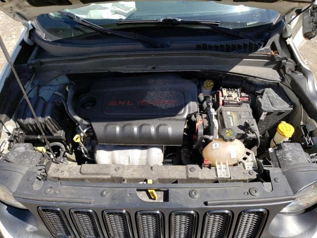 Photo 12 from auction – 2017 JEEP RENEGADE L with VIN ZACCJABB8HPG38940